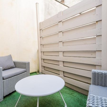 Studio En Duplex-Aircon-Terrasse-Parking-Calme Bordeaux Exterior photo