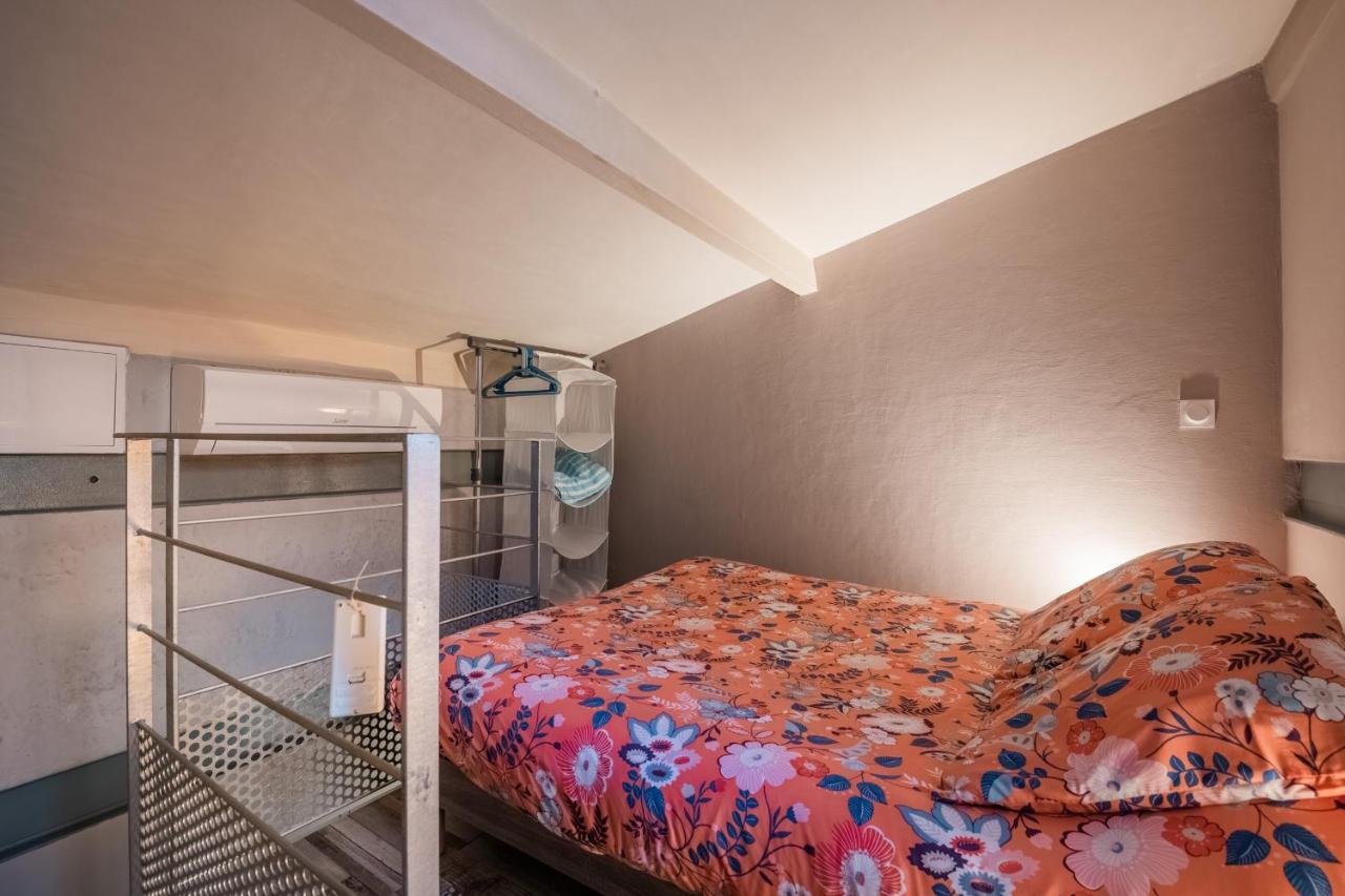 Studio En Duplex-Aircon-Terrasse-Parking-Calme Bordeaux Exterior photo