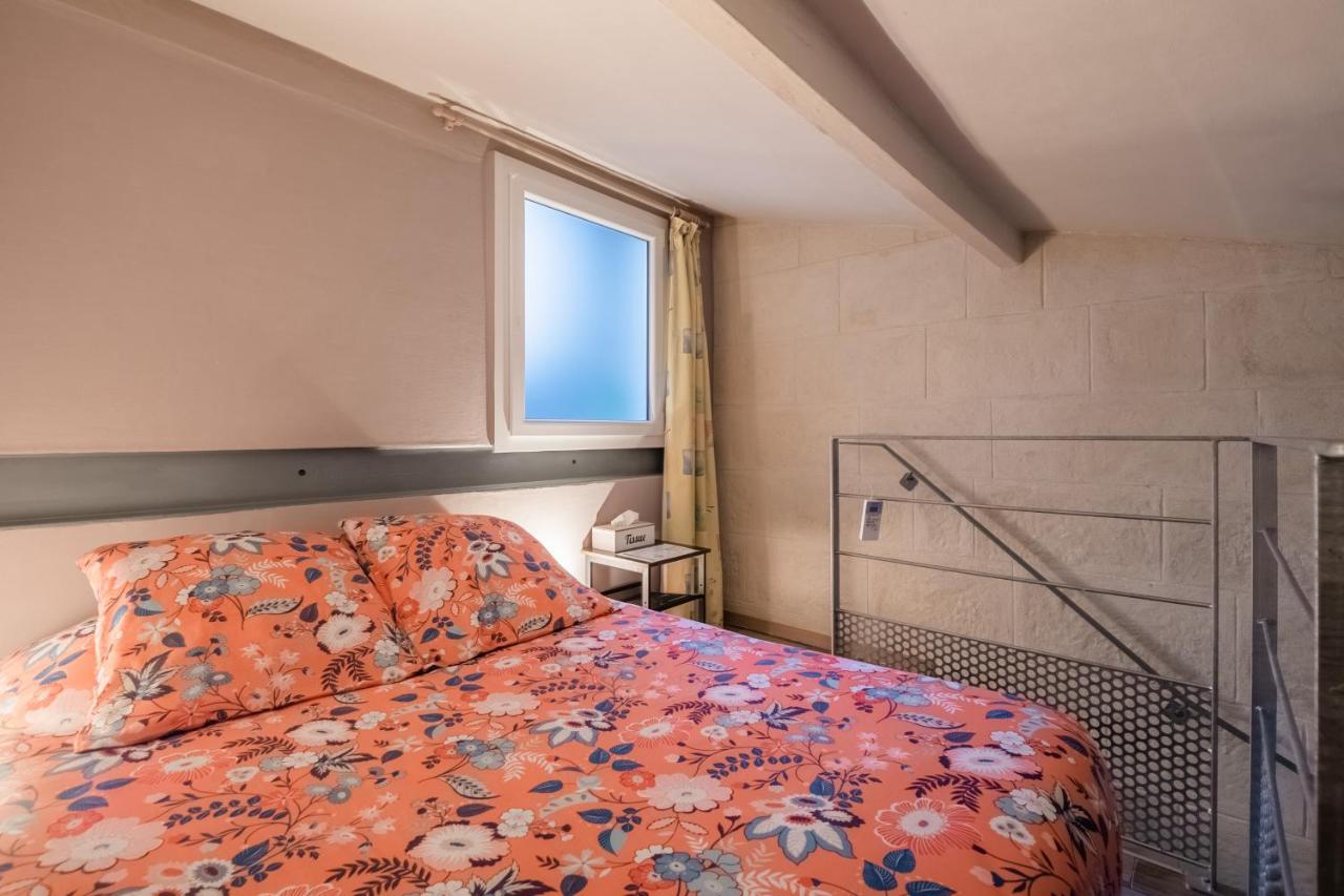 Studio En Duplex-Aircon-Terrasse-Parking-Calme Bordeaux Exterior photo